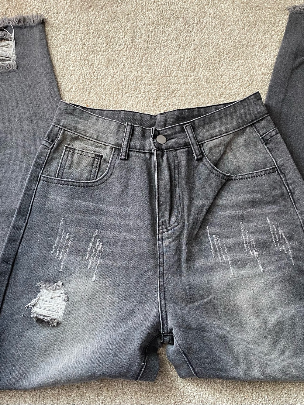 New Gray Hi-Rise Gray Distressed Skinny Jeans Women’s Size Small (28”) grunge